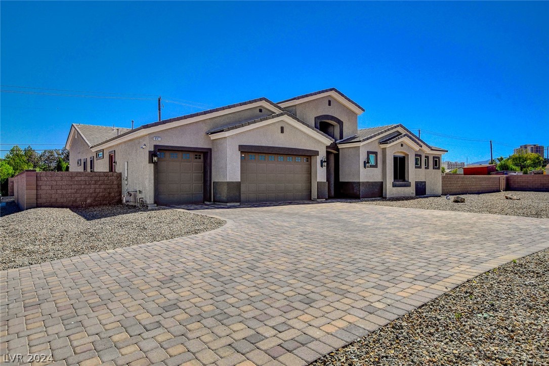 8141 Rancho Destino Road Las Vegas, NV 89123 - Photo 4 of 82 Gallery Image 4
