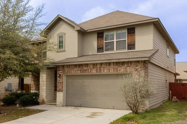 $2,400 | 400 Saddle Spur, Cibolo, TX 78108