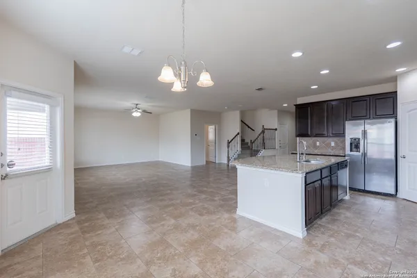 $2,400 | 400 Saddle Spur, Cibolo, TX 78108