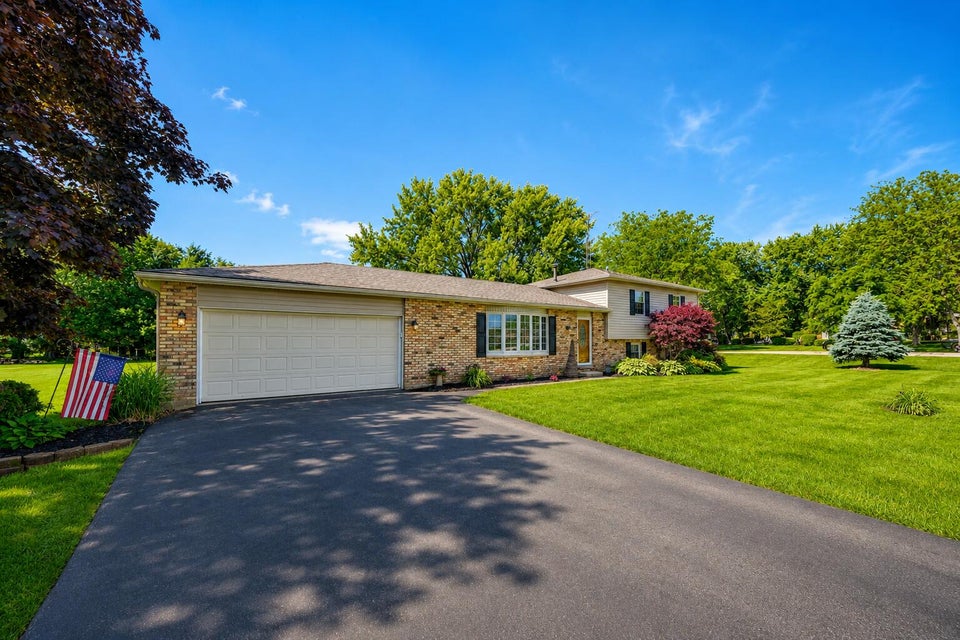 4401 Mumper Road Springfield, OH 45502 - Photo 2 of 37