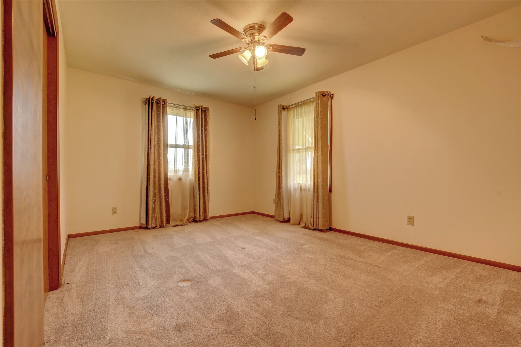 1206 Lima Road Kendallville, IN 46755 - Photo 23 of 32