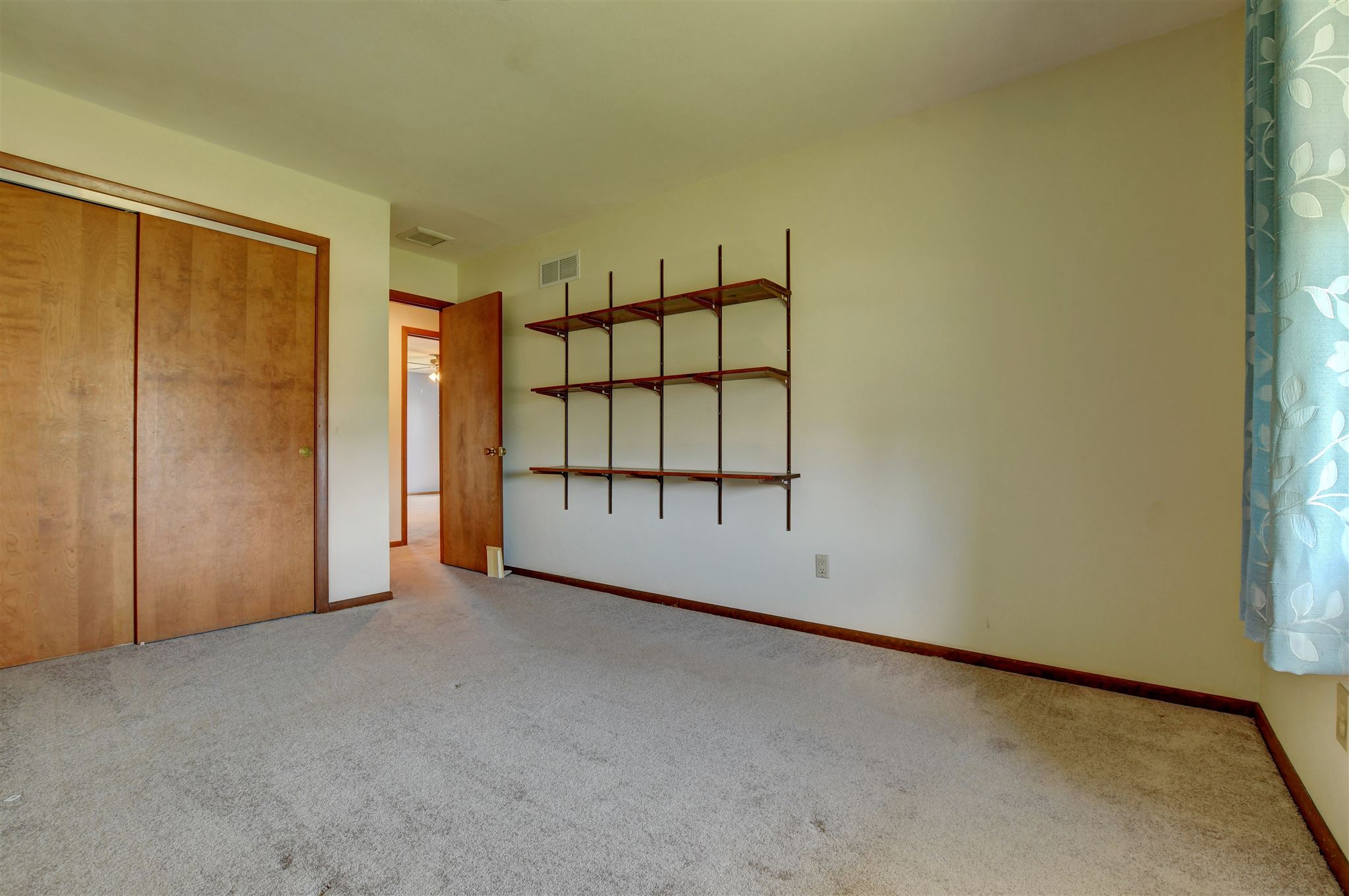 1206 Lima Road Kendallville, IN 46755 - Photo 26 of 32