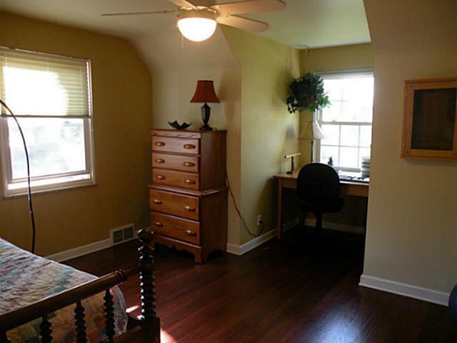 1738 Waltham Road Columbus, OH 43221 - Photo 13 of 18