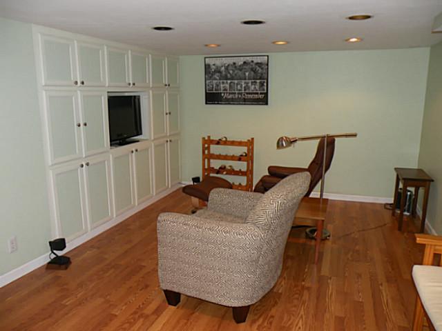 1738 Waltham Road Columbus, OH 43221 - Photo 16 of 18