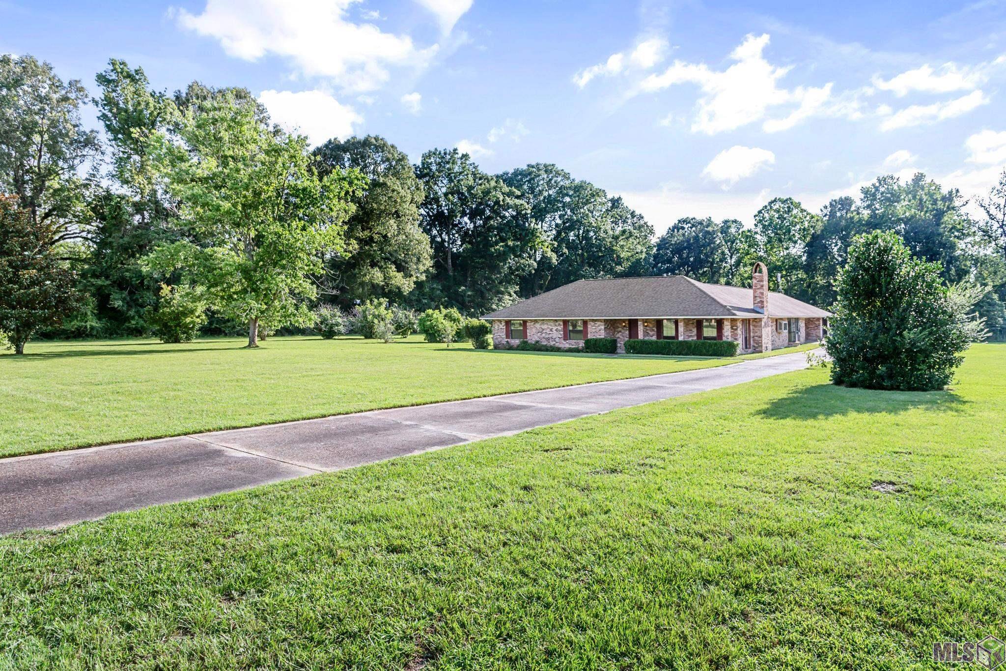 25533 Bickham Road Jackson, LA 70748 - Photo 1 of 21