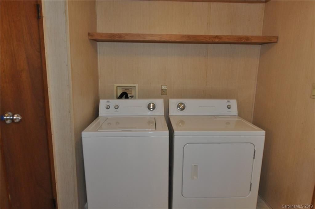 3088 Armenia Road Chester, SC 29706 - Photo 8 of 19 a utility room with dryer and washer