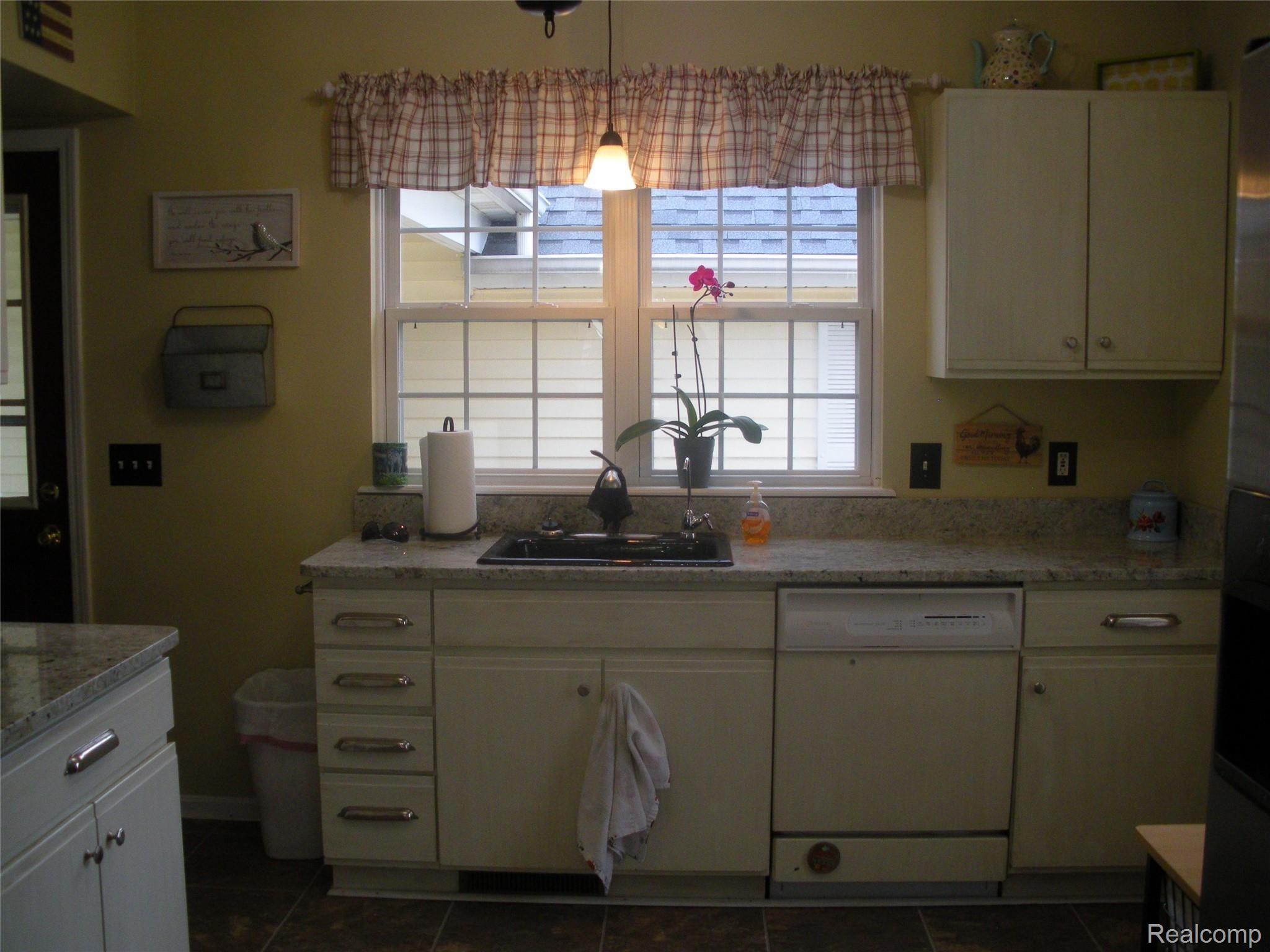 4523 Martus Road North Branch, MI 48461 - Photo 15 of 56 DSCN4858.JPG