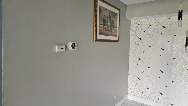 $2,000 | 729 Limerick Lane, Unit 1B, Schaumburg, IL 60193