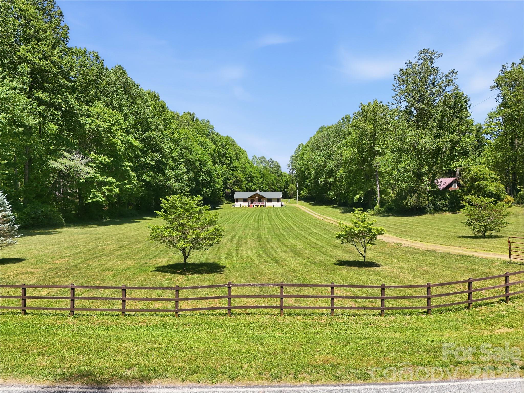 3540 Fork Creek Road Saluda, NC 28773 - Photo 2 of 39 Gallery Image 2