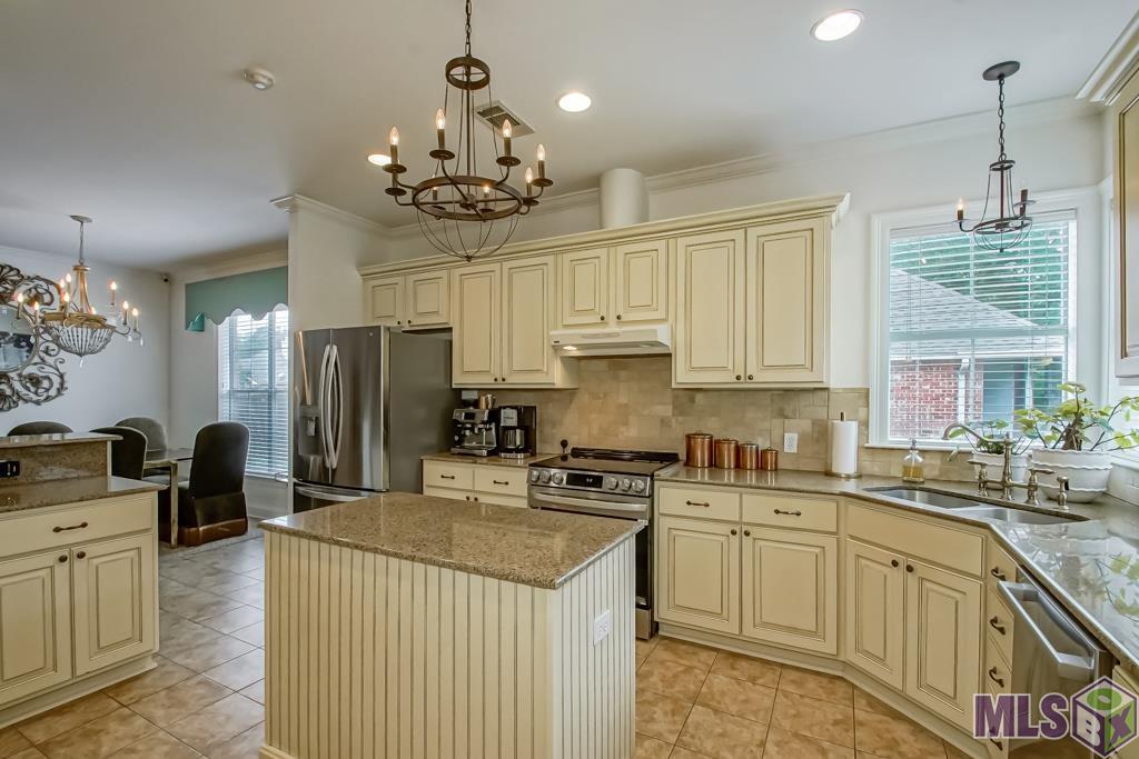 215 Wylie Drive Baton Rouge, LA 70808 - Photo 12 of 30