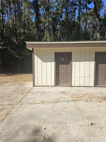 $1,400 | 20121 Helenbirg Road, Unit 1, Covington, LA 70433