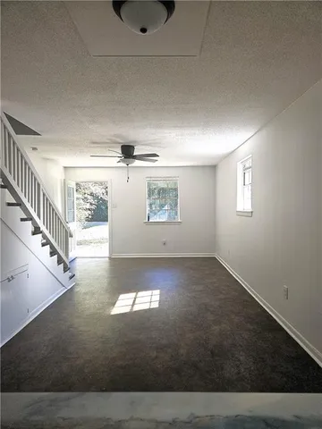 $1,400 | 20121 Helenbirg Road, Unit 1, Covington, LA 70433