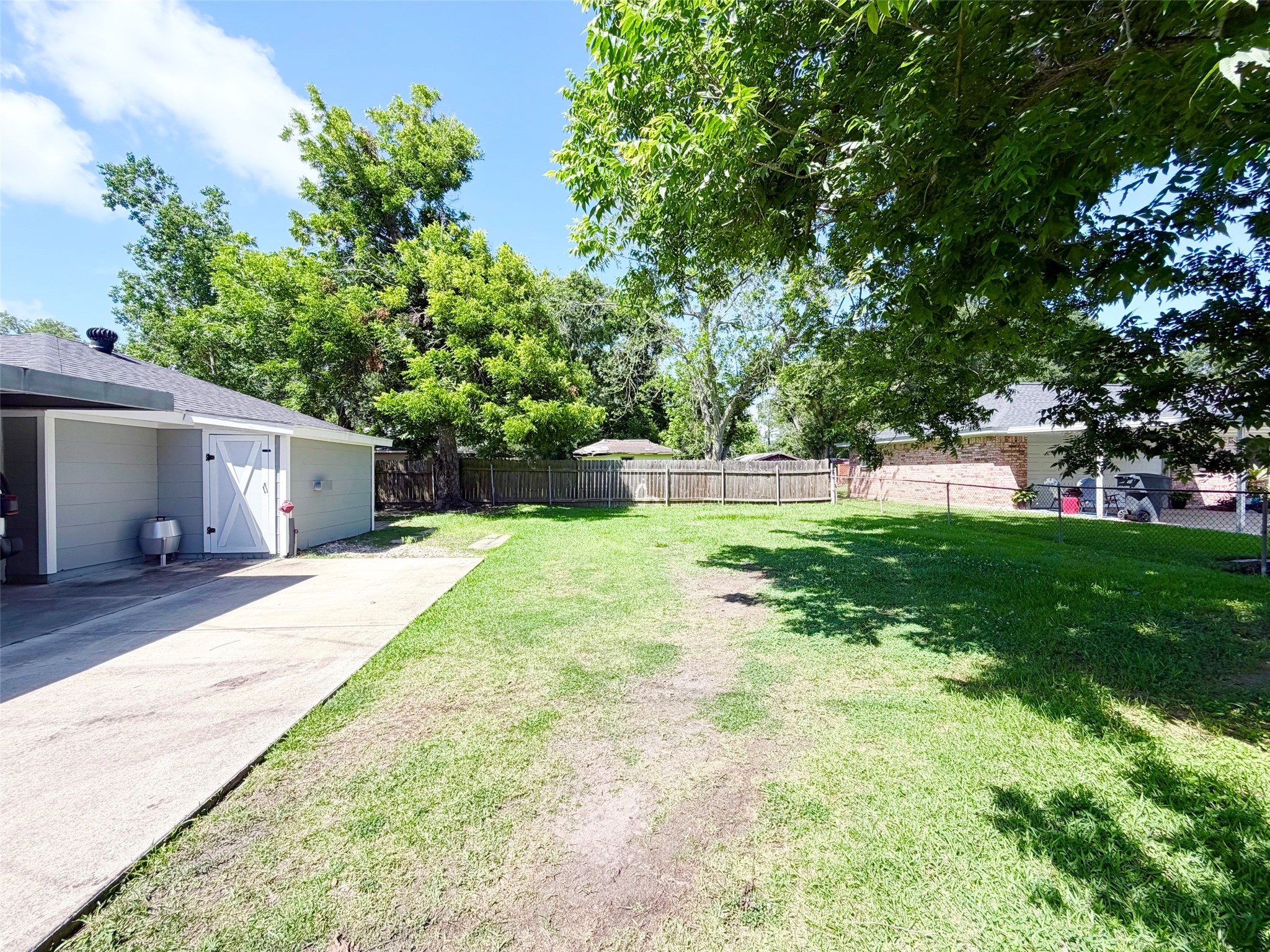 5948 Monroe Street Groves, TX 77619 - Photo 16 of 18