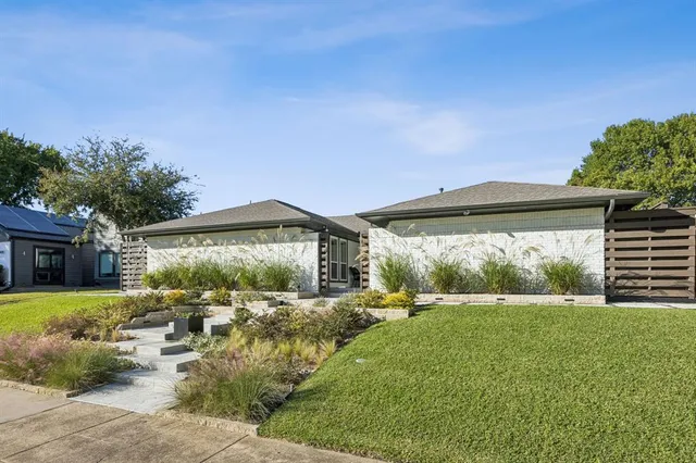 $757,500 | 6023 Black Berry Lane, Dallas, TX 75248