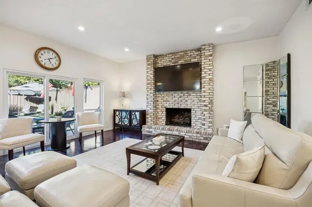 $757,500 | 6023 Black Berry Lane, Dallas, TX 75248