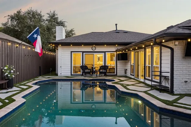 $757,500 | 6023 Black Berry Lane, Dallas, TX 75248