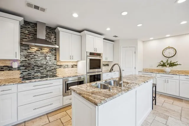 $757,500 | 6023 Black Berry Lane, Dallas, TX 75248