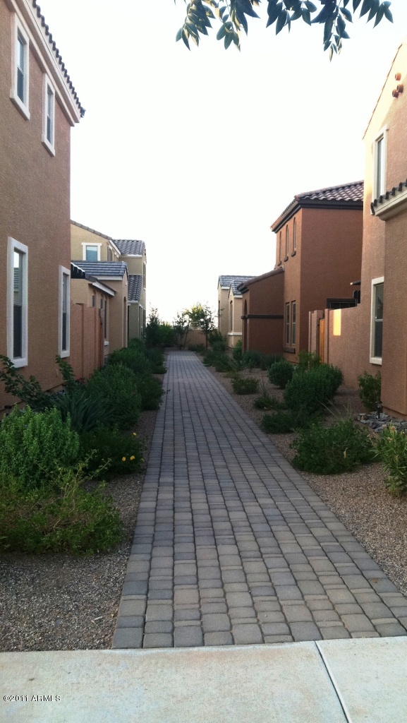 3546 East Milky Way Gilbert, AZ 85295 - Photo 2 of 14 Alley