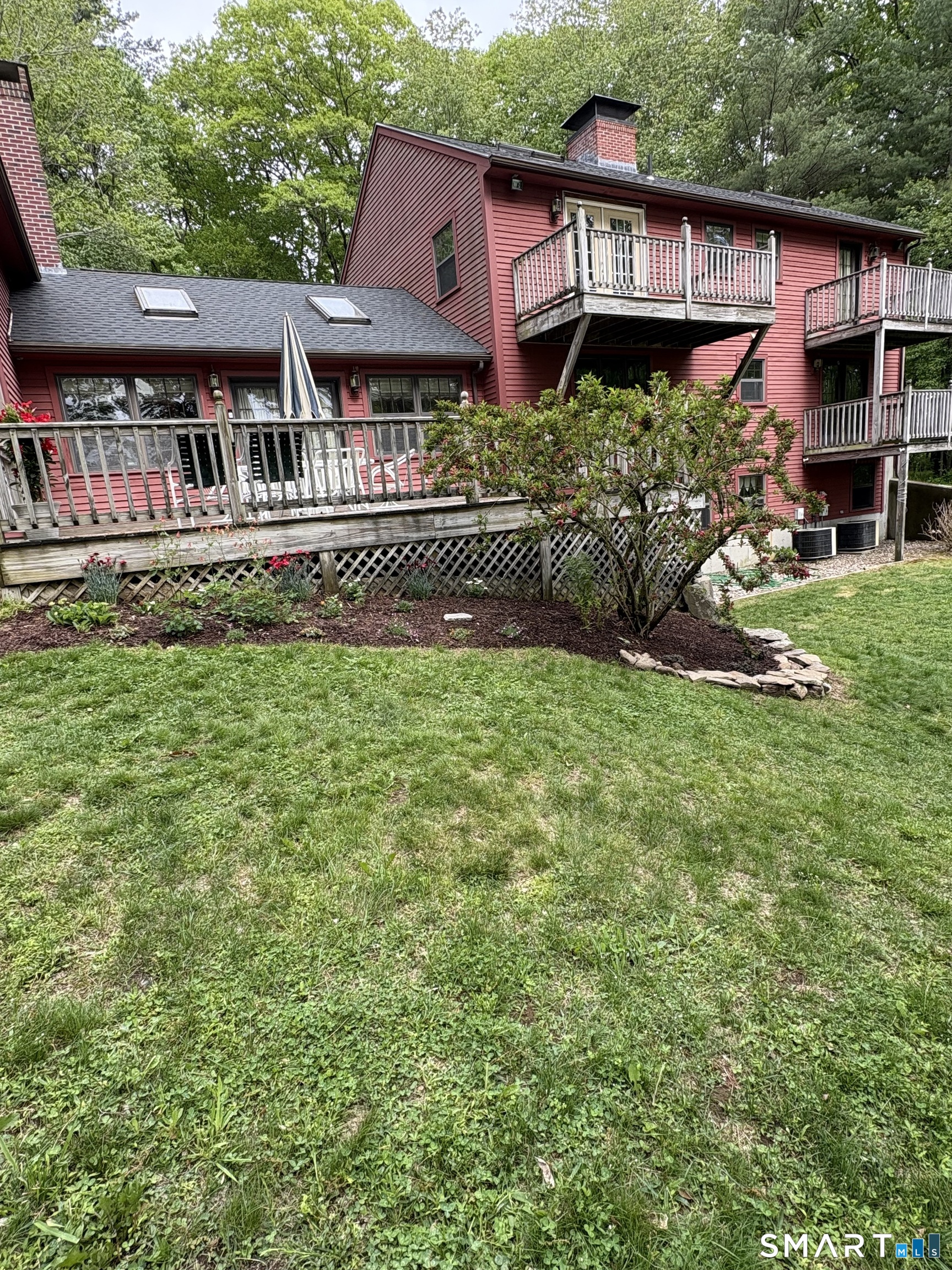 102 Drown Road Pomfret, CT 06259 - Photo 3 of 16