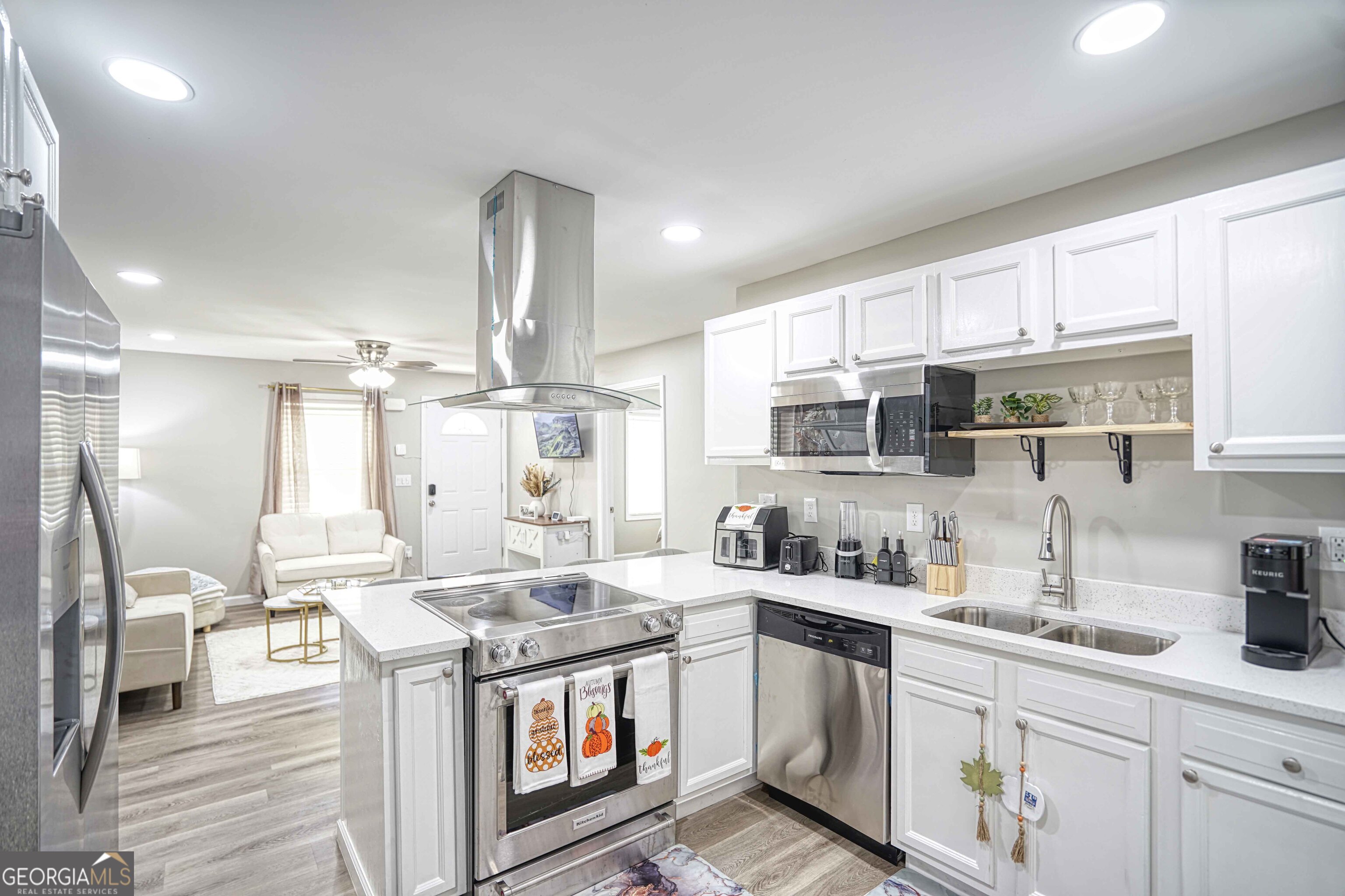 1827 Dunlap Avenue East Point, GA 30344 - Photo 8 of 35