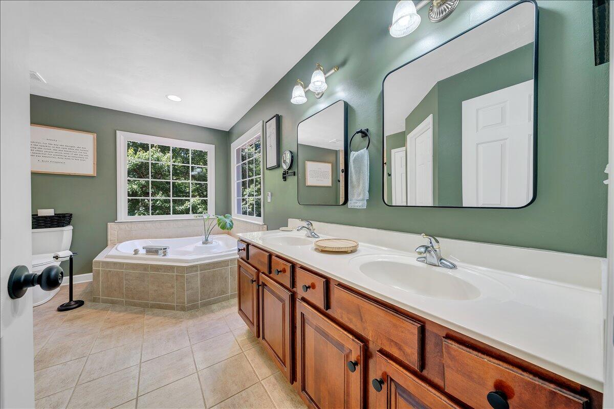 375 Silver Shadow Road Hardy, VA 24101 - Photo 17 of 47 28-MIB09423