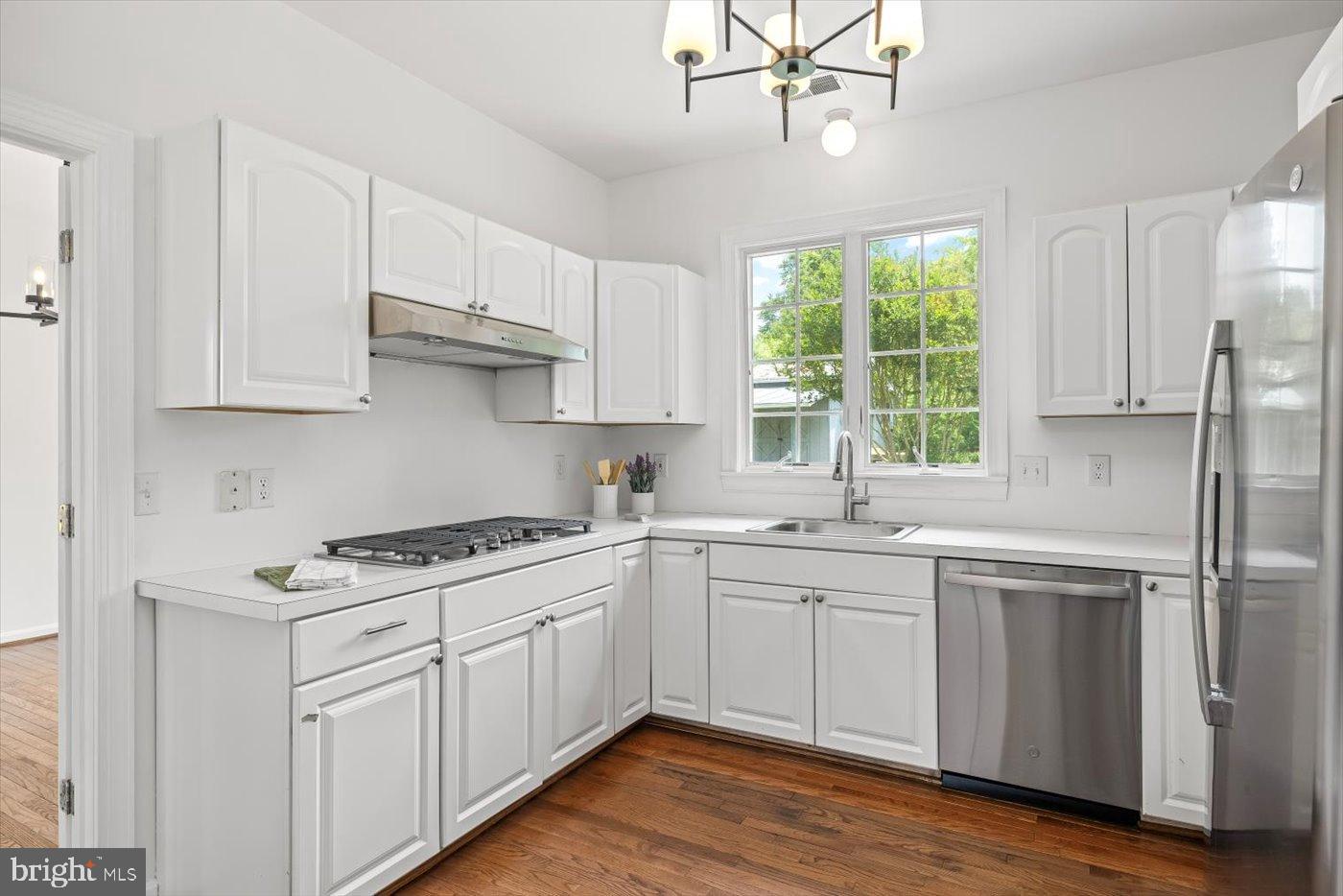 274 Aaron Mountain Road Castleton, VA 22716 - Photo 14 of 76 Bright and airy modern kitchen design.