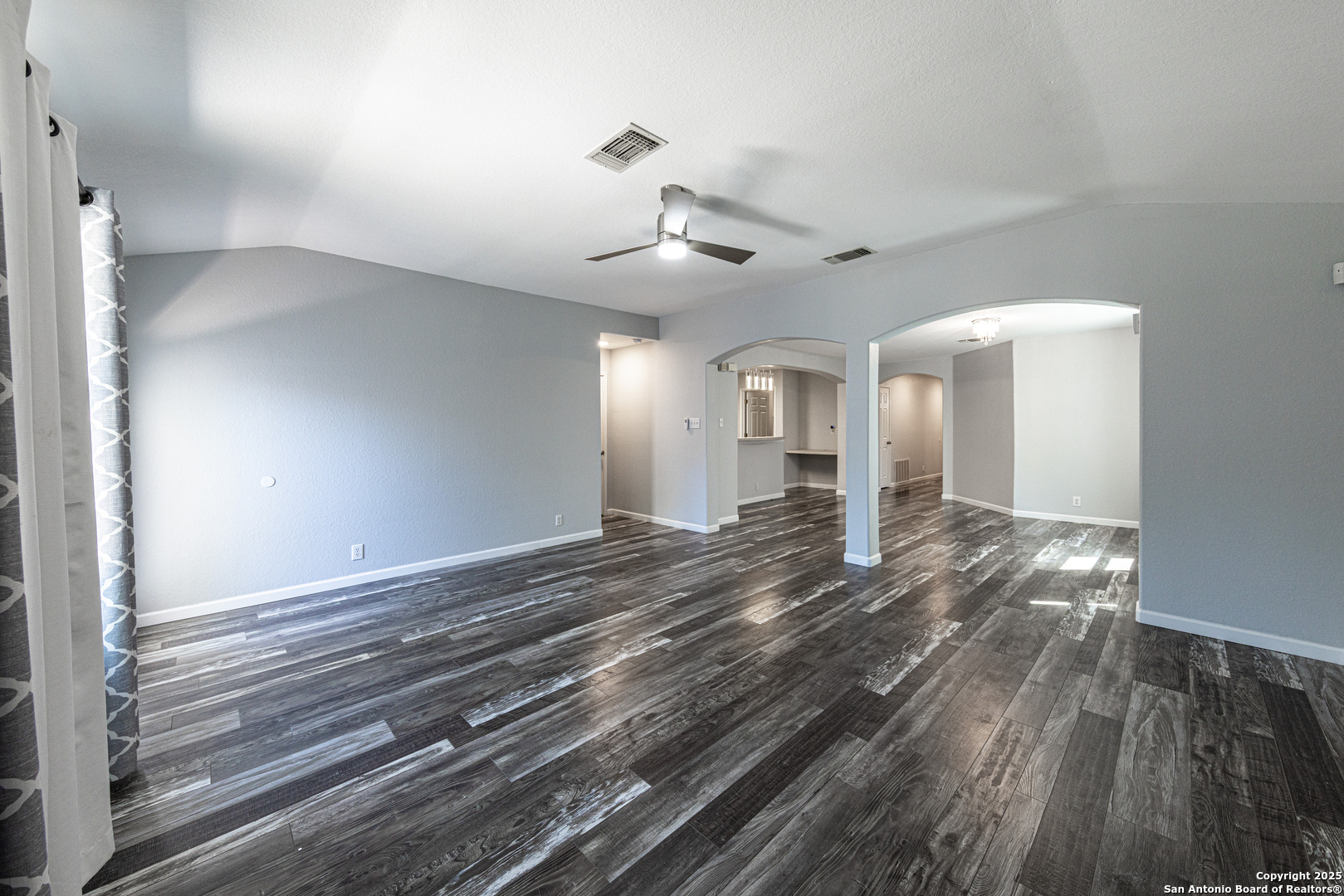 15522 Flowing Spring San Antonio, TX 78247 - Photo 12 of 33