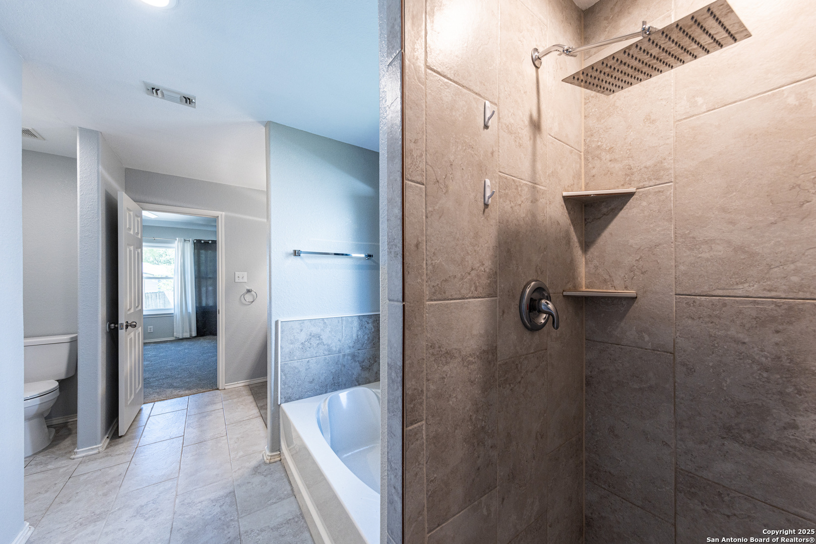 15522 Flowing Spring San Antonio, TX 78247 - Photo 16 of 33