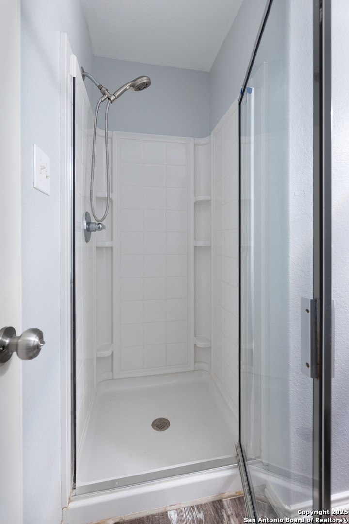 15522 Flowing Spring San Antonio, TX 78247 - Photo 24 of 33