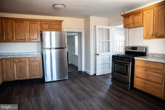 $4,200 | 395 Bishop Hollow Road, Unit C, Newtown Square, PA 19073