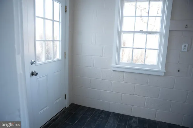 $4,200 | 395 Bishop Hollow Road, Unit C, Newtown Square, PA 19073