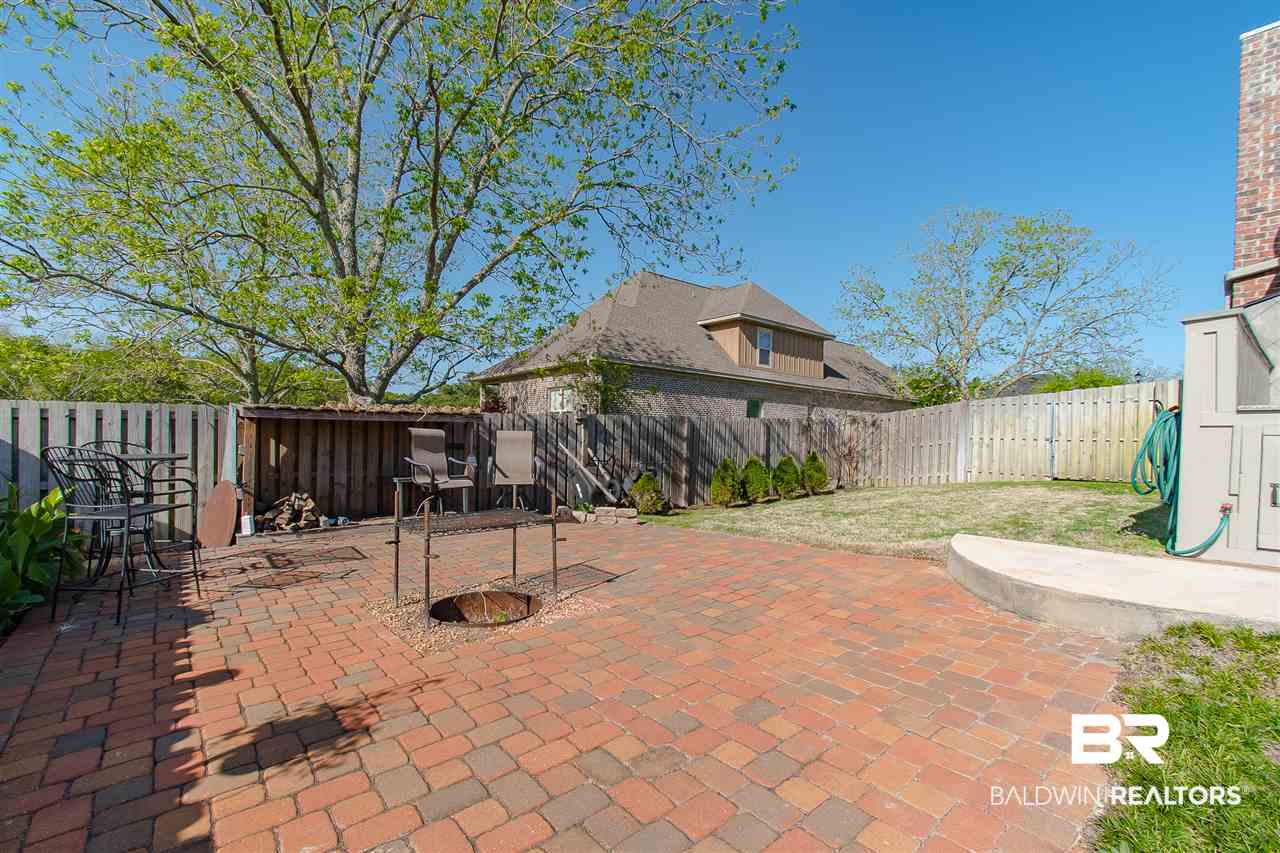 419 Surtees Street Fairhope, AL 36532 - Photo 44 of 49 Half Height Privacy Fence