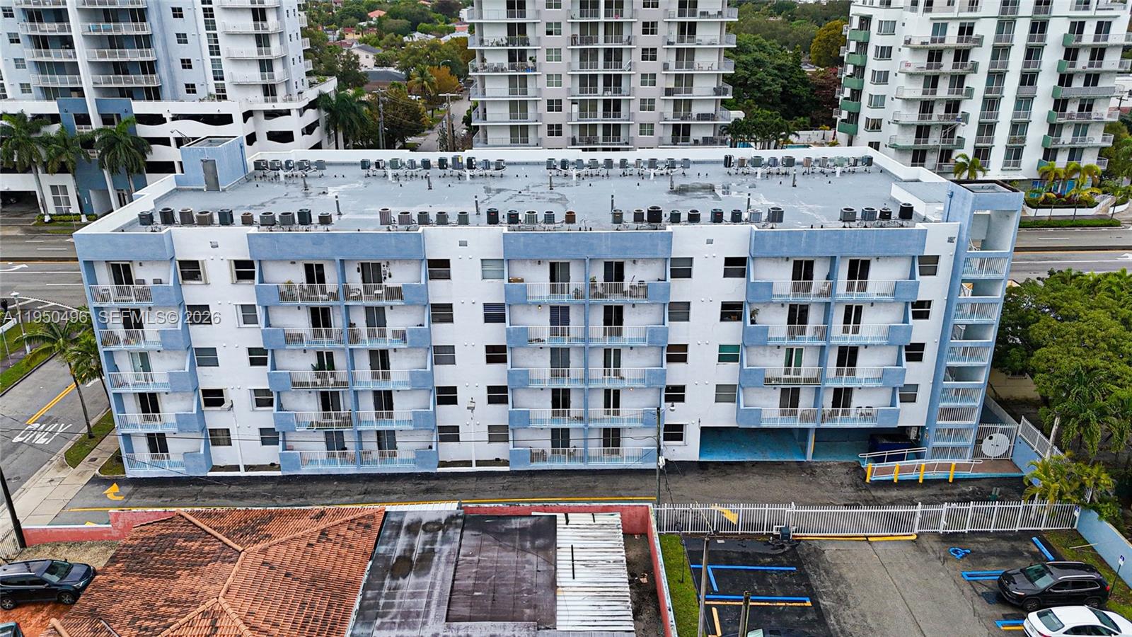 a large building with a street
