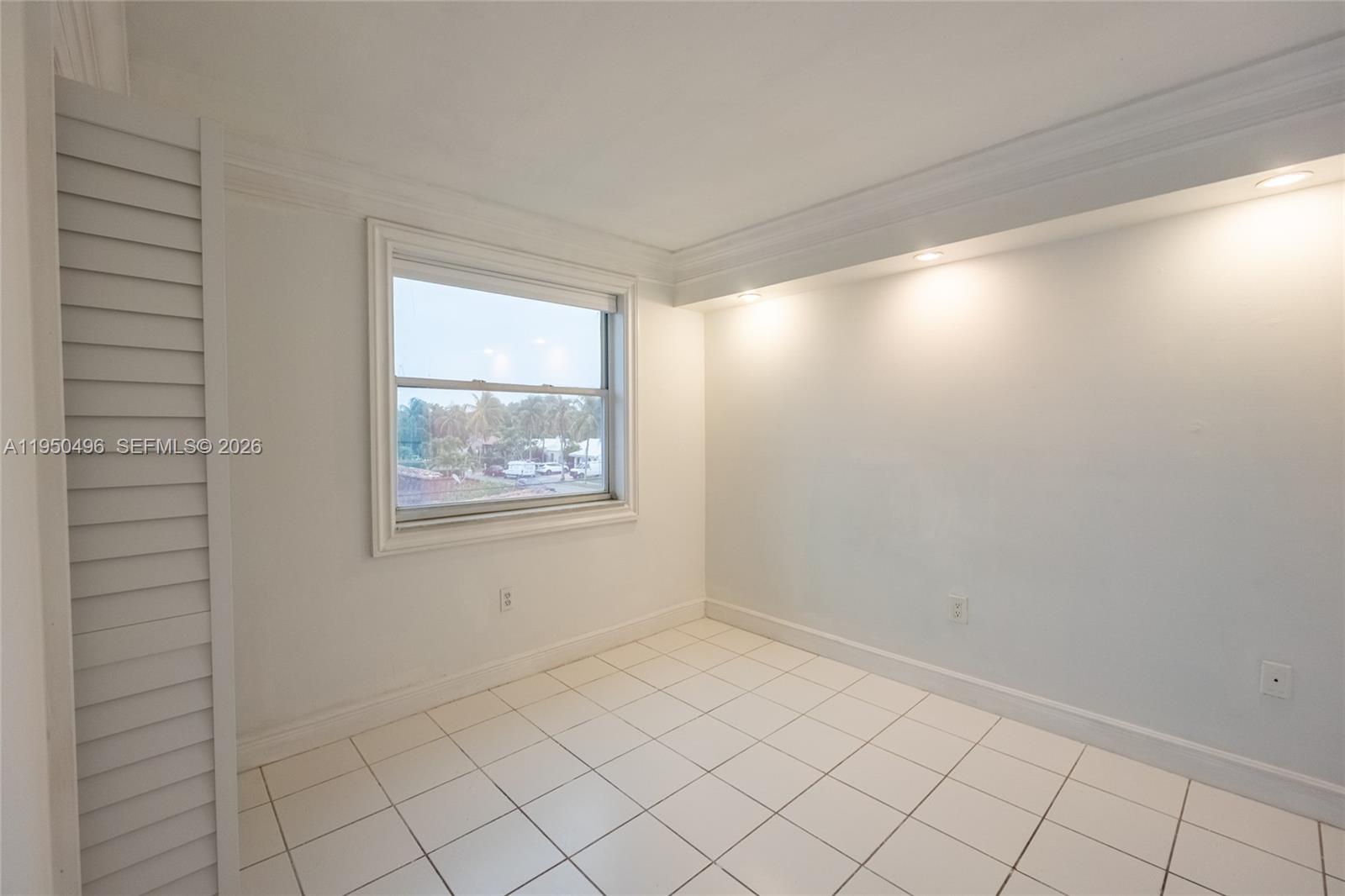 2575 Southwest 27th Avenue, Unit 308 Miami, FL 33133 - Photo 17 of 20