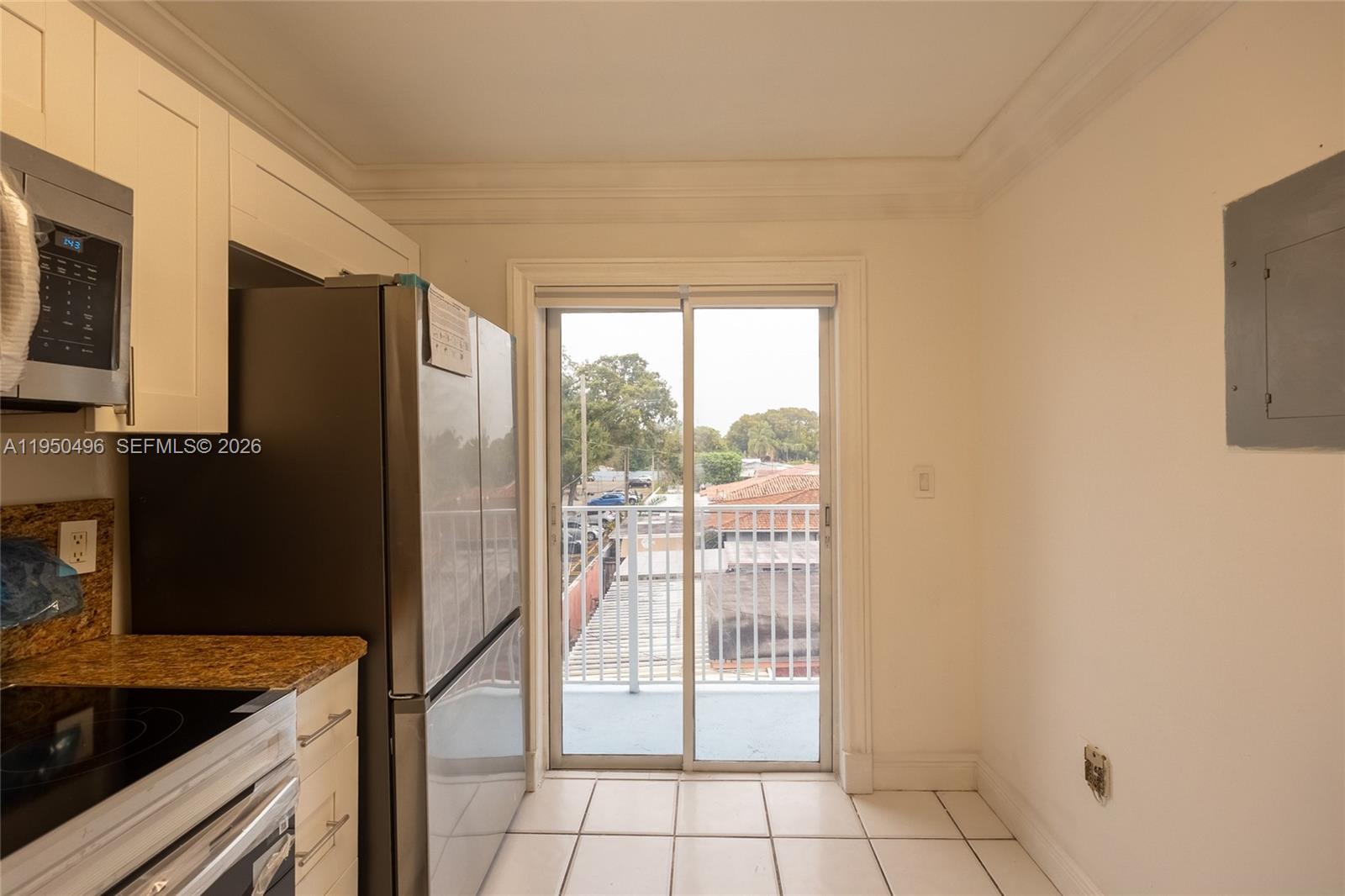 2575 Southwest 27th Avenue, Unit 308 Miami, FL 33133 - Photo 7 of 20