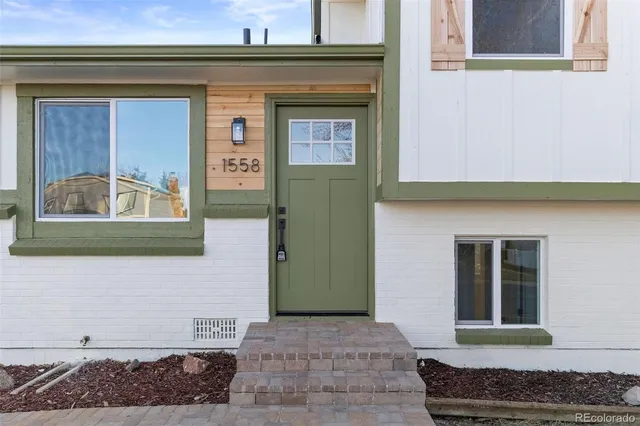 $495,000 | 1558 South Laredo Court, Aurora, CO 80017