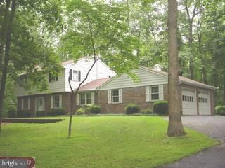 341 Portzer Road Quakertown, PA 18951 - Photo 3 of 6 Gallery Image 3