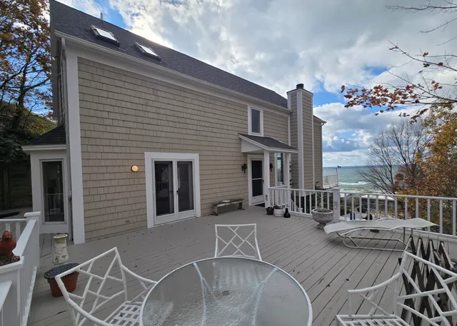 $1,450,000 | 17778 North Shore Estates Road, Spring Lake, MI 49456