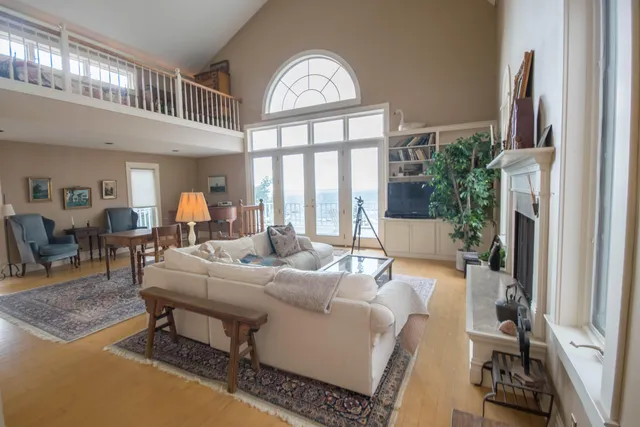 $1,450,000 | 17778 North Shore Estates Road, Spring Lake, MI 49456