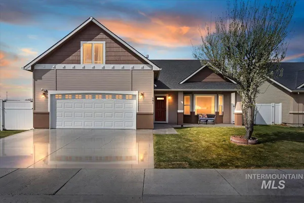 $395,000 | 581 Creekside Way, Twin Falls, ID 83301