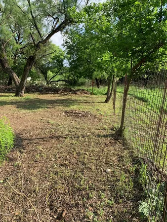 $20,000 | 1308 Melville Street, Unit 5/8, Brady, TX 76825