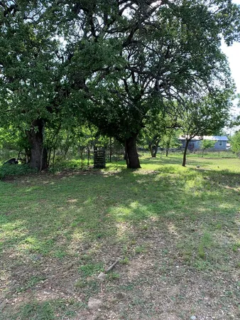 $20,000 | 1308 Melville Street, Unit 5/8, Brady, TX 76825