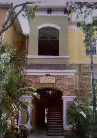 $150,000 | 10025 Courtney Palms Boulevard, Unit 103, Tampa, FL 33619