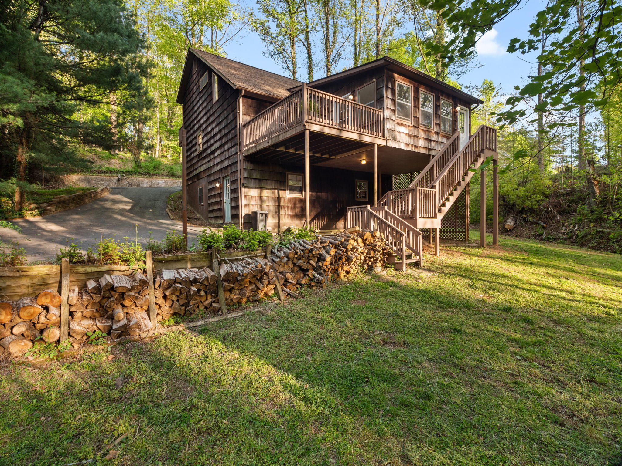 195 Ramble Road Collinsville, VA 24078 - Photo 28 of 39 28 Back Deck