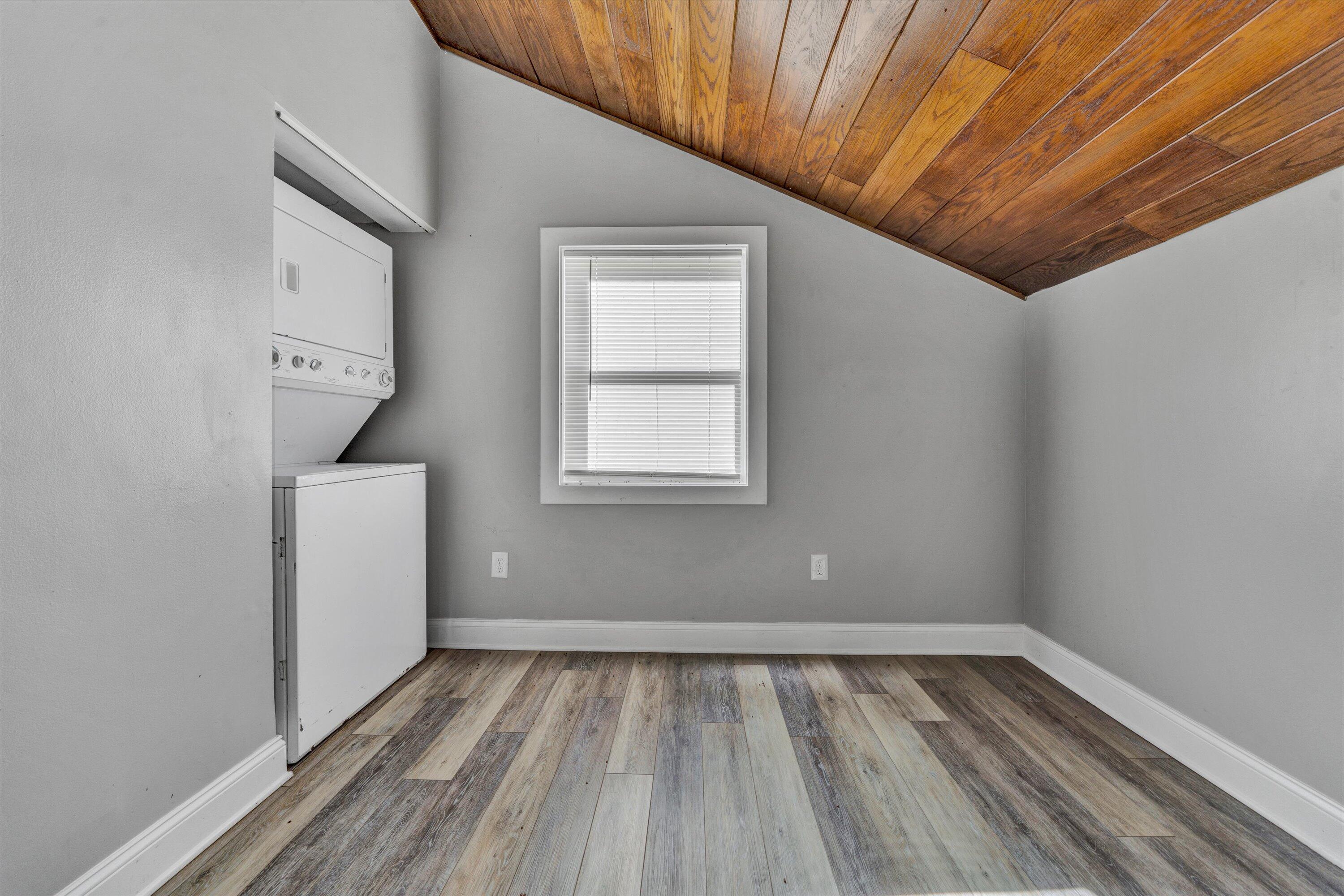 8610 Willow Branch Road Boones Mill, VA 24065 - Photo 18 of 26 17-DSC00070