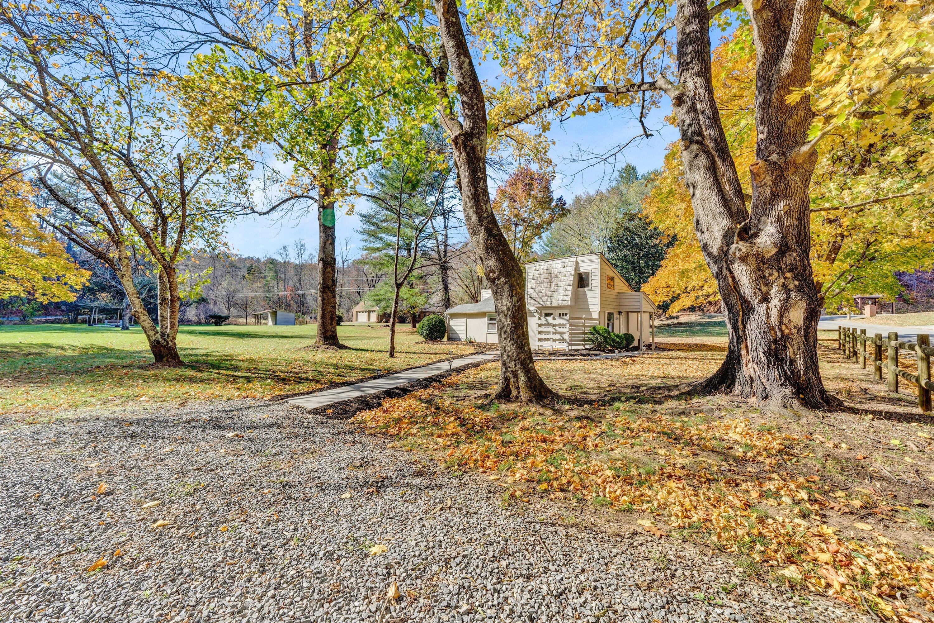 8610 Willow Branch Road Boones Mill, VA 24065 - Photo 20 of 26 19-DSC00001