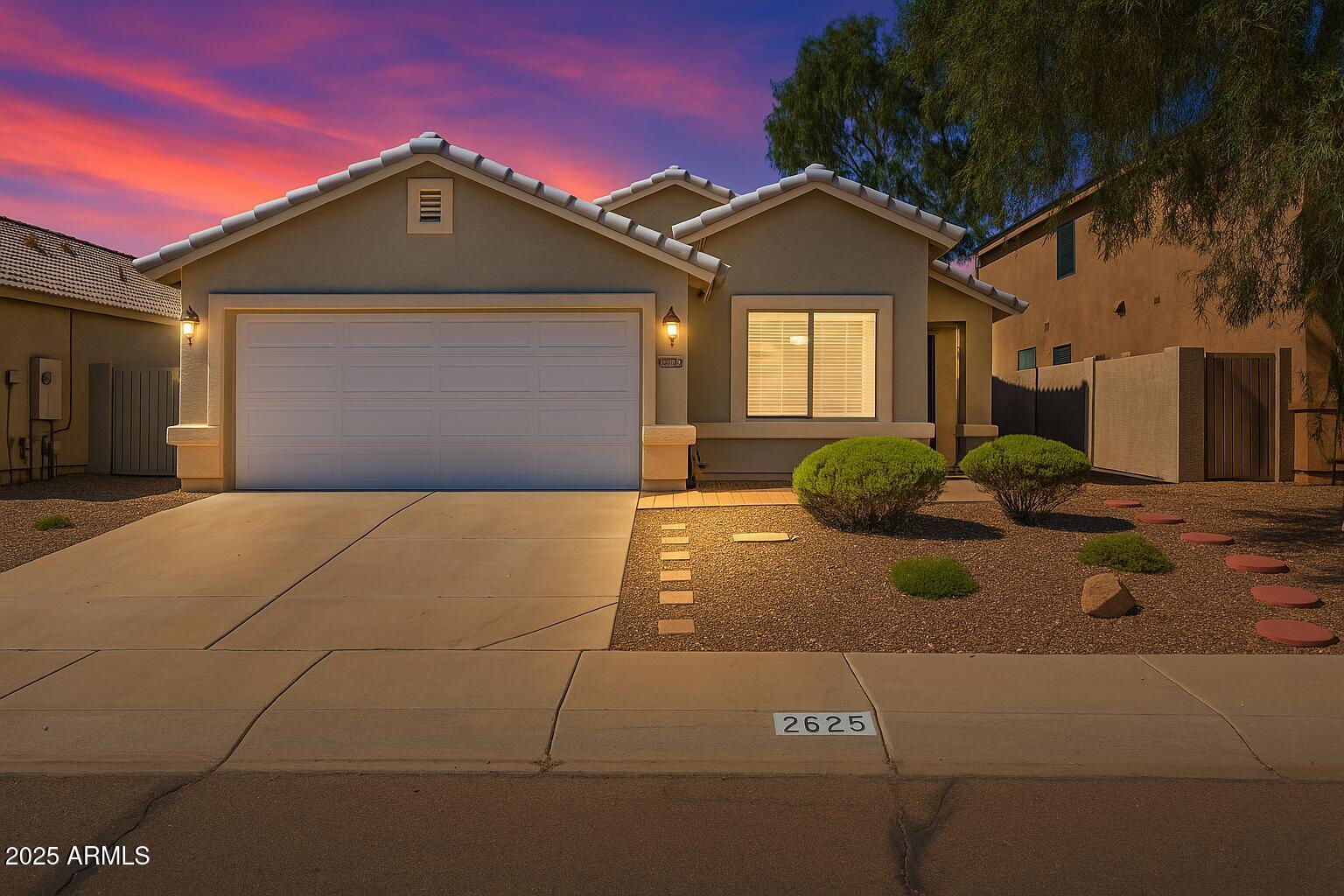 2625 East Beverly Road Phoenix, AZ 85042 - Photo 2 of 53 twilight front