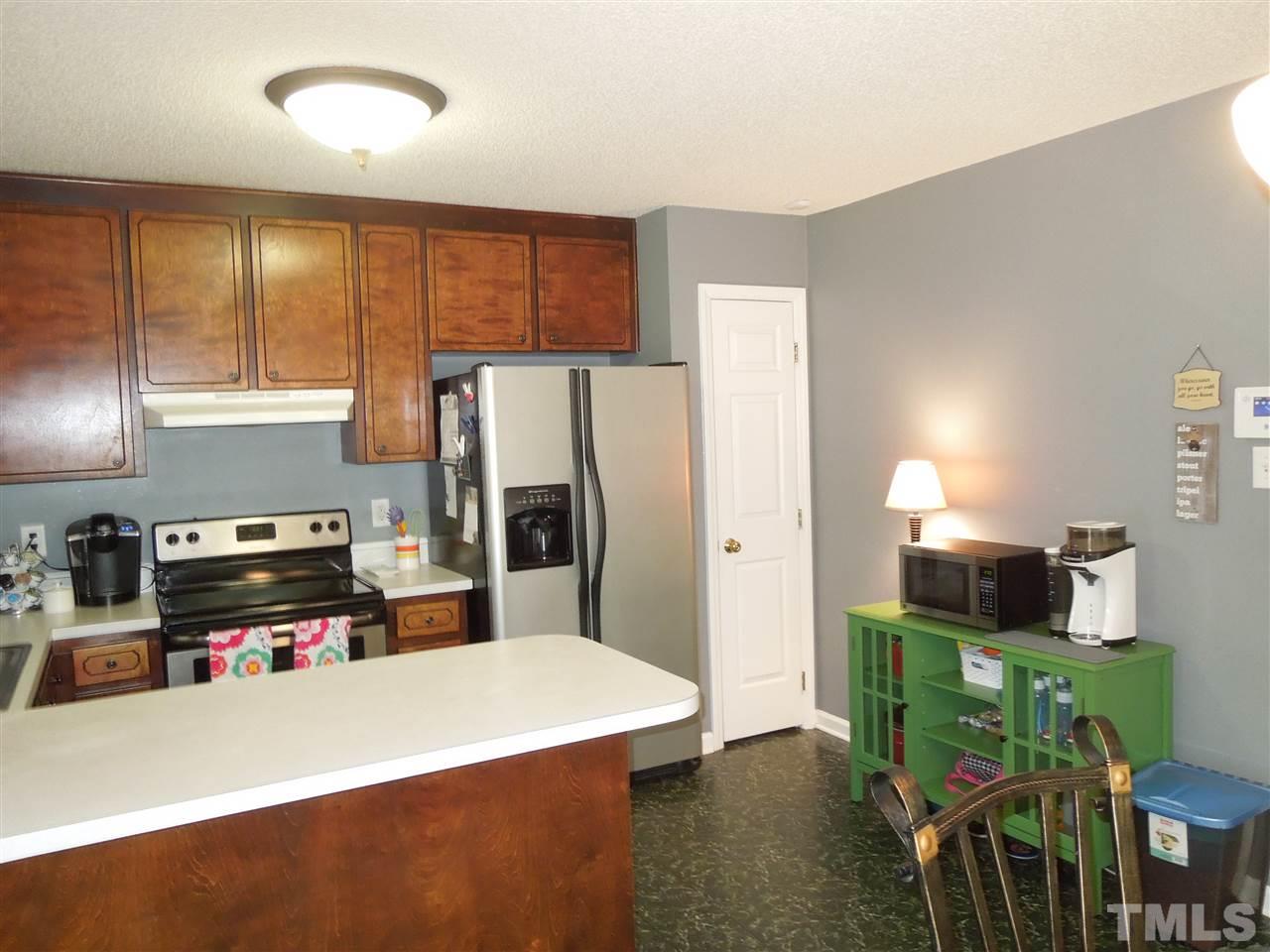 104 Beaver Ridge Way Benson, NC 27504 - Photo 8 of 25 Gallery Image 8