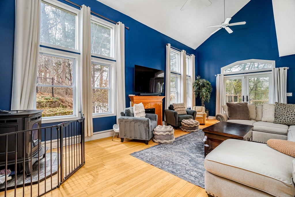 12 Cole Farm Road Lancaster, MA 01523 - Photo 19 of 39