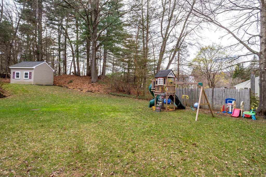 12 Cole Farm Road Lancaster, MA 01523 - Photo 9 of 39